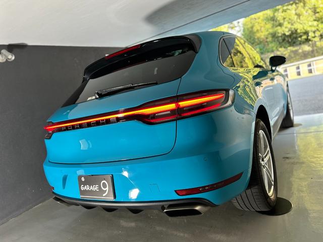 マカン マカン　ＰＤＫ　　パノラマルーフ　４ＷＤ　　ダークブラウンレザー（24枚目）