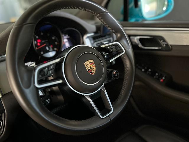 マカン マカン　ＰＤＫ　　パノラマルーフ　４ＷＤ　　ダークブラウンレザー（45枚目）