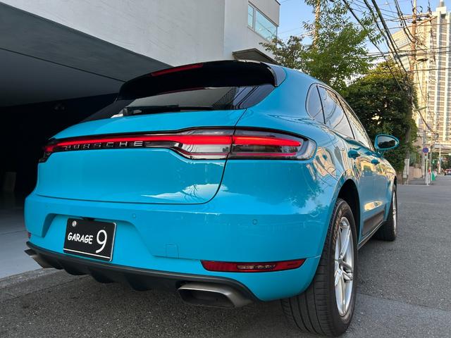 マカン マカン　ＰＤＫ　　パノラマルーフ　４ＷＤ　　ダークブラウンレザー（61枚目）