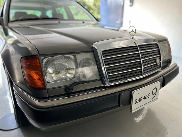 ミディアムクラス ３００ＴＥ　右ハンドル（Ｗ１２４）　サンルーフ　オートリモコンキー（2枚目）