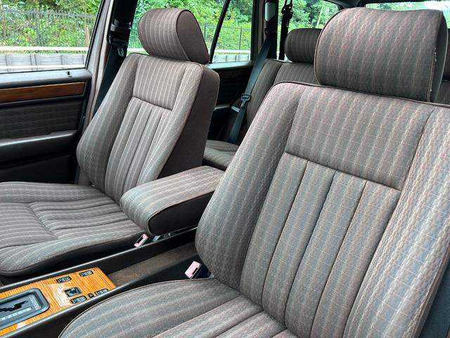 ミディアムクラス ３００ＴＥ　右ハンドル（Ｗ１２４）　サンルーフ　オートリモコンキー（41枚目）