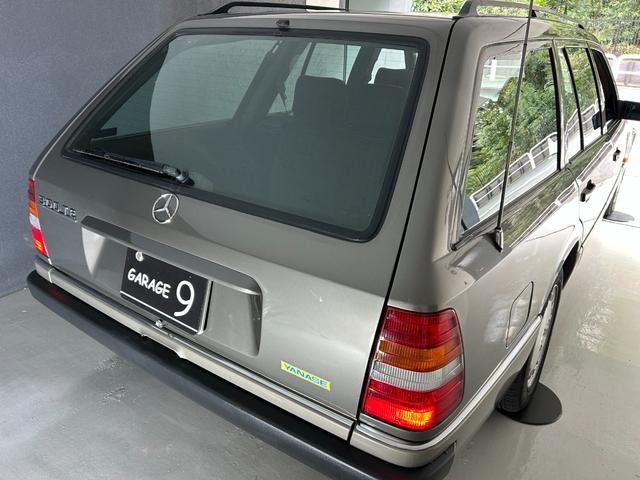 ミディアムクラス ３００ＴＥ　右ハンドル（Ｗ１２４）　サンルーフ　オートリモコンキー（64枚目）