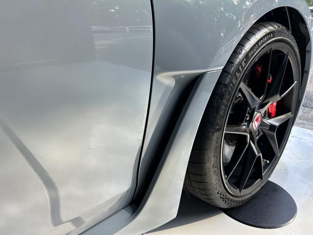 シビック タイプR ワンオーナー車 6速ミッション車 衝突軽減ブレーキ アダプティブクルーズコントロール ディスプレイオーディオ ナビフルセグTV バックカメラ ETC ドライブレコーダー(40枚目)