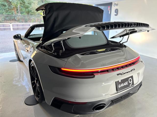９１１ ９１１カレラＧＴＳ　カブリオレ　ＰＤＫ　ＧＴＳインテリアＰＫＧ　スポクロ　スポエグ　ワンオーナー車（5枚目）