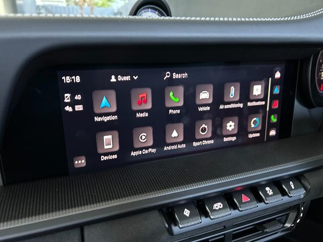 ９１１ ９１１カレラＧＴＳ　カブリオレ　ＰＤＫ　ＧＴＳインテリアＰＫＧ　スポクロ　スポエグ　ワンオーナー車（17枚目）