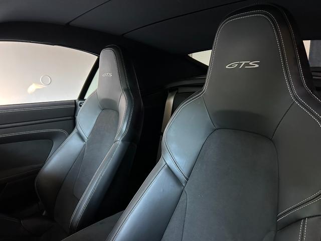 ９１１ ９１１カレラＧＴＳ　カブリオレ　ＰＤＫ　ＧＴＳインテリアＰＫＧ　スポクロ　スポエグ　ワンオーナー車（59枚目）