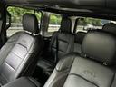 ジープ・ラングラーアンリミテッド サハラ　２．０Ｌ　４ＷＤ　ＡｐｐｌｅｃａｒＰｌａｙ　ＡＬＰＩＮＥサウンド　フロアＭＴモード付８ＡＴ　全周囲カメラ　ドライブレコーダー　ＥＴＣ　フルセグ　本革シート　電動シート　シートヒーター　アルミホイール（8枚目）