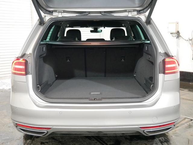 2.0TSI Rライン テクノロジーP 全方位アドバンスドセーフティ 1オナ 2年保証 専用エアロ19AWヒーター黒革・デジタルメーター・追従クルコン・電動R・スマートキー・地デジNAVI バックカメラ(24枚目)