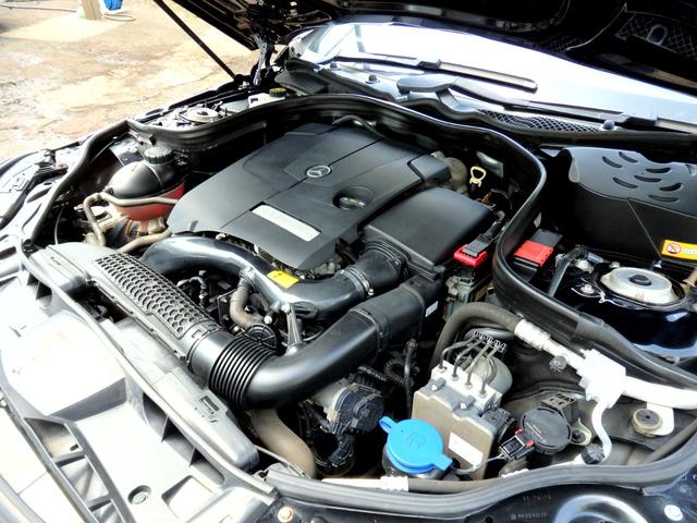 Ｅクラスステーションワゴン Ｅ２５０　ステーションワゴン　アバンギャルド　ＡＭＧスポーツＰＫＧ　ＡＭＧ１８ＡＷ　ＡＭＧフルエアロ　ハーフレザーシート　ＨＤＤナビ　フルセグＴＶ　ＣＤ　ＤＶＤ　ＵＳＢ　ＢＴオーディオ　３６０°カメラ　ＰＴＳ　ＥＴＣ　ＬＥＤヘッドライト（32枚目）