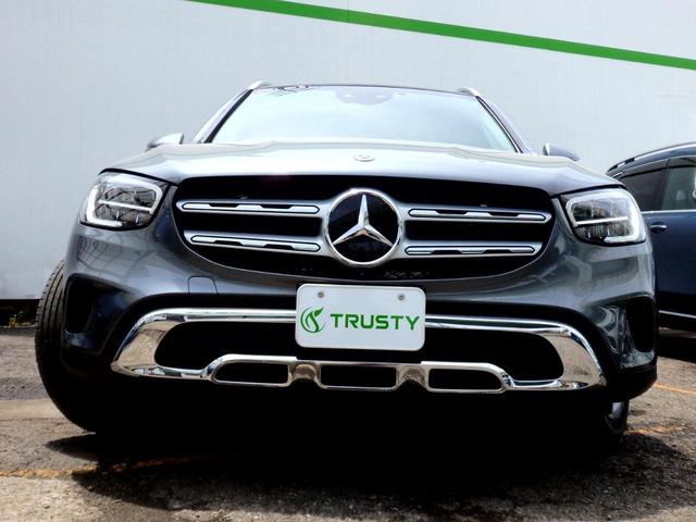 ＧＬＣ ＧＬＣ２２０ｄ　４マチック　純正１８インチＡＷパノラマＳＲ　ハーフレザーシート　フルセグＴＶ　３６０°カメラ　ＬＥＤヘッドライト　シートヒーター　メモリーパワーシート　レーダーセーフティＰＫＧ　パワーバックドア（17枚目）