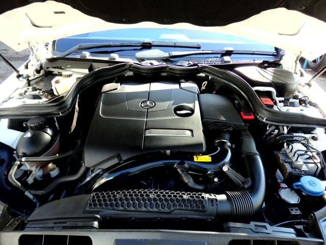 Ｅクラス Ｅ２５０クーペ　ＡＭＧスポーツＰＫＧ　後期型　ＡＭＧ１８ＡＷ　ＡＭＧフルエアロ　レッドレザーインテリア　ＨＤＤナビ　フルセグＴＶ　ＭＳＶ　３６０°カメラ　ＰＴＳ　ＥＴＣ　ＬＥＤヘッドライト　シートヒーター（33枚目）