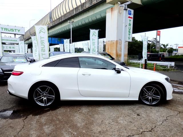 Ｅクラス Ｅ４００　４マチック　クーペ　スポーツ　法人１オーナー　ＡＭＧ１９ＡＷ　ＡＭＧフルエアロ　ブラックレザー　ナビ　フルセグＴＶ　ＵＳＢ　アップルカープレイ　ＢＴオーディオ　Ｆ＆Ｓ＆Ｂカメラ　３６０°カメラ　シートエアコン　ディーラー記録簿６枚（19枚目）