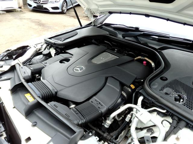 Ｅクラス Ｅ４００　４マチック　クーペ　スポーツ　法人１オーナー　ＡＭＧ１９ＡＷ　ＡＭＧフルエアロ　ブラックレザー　ナビ　フルセグＴＶ　ＵＳＢ　アップルカープレイ　ＢＴオーディオ　Ｆ＆Ｓ＆Ｂカメラ　３６０°カメラ　シートエアコン　ディーラー記録簿６枚（32枚目）