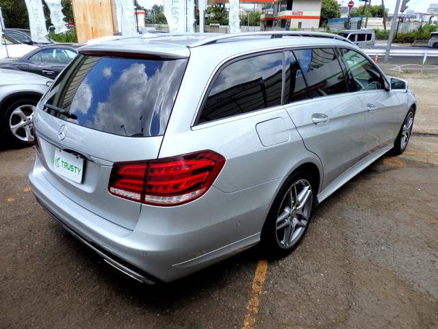 Ｅクラスステーションワゴン Ｅ２５０　ステーションワゴン　アバンギャルド　ＡＭＧスポーツＰＫＧ　ＡＭＧ１８ＡＷ　ＡＭＧフルエアロ　ブラックレザー　ＨＤＤナビ　フルセグＴＶ　ＣＤ　ＤＶＤ　ＢＴオーディオ　３６０°カメラ　ＰＴＳ　ＥＴＣ　ＬＥＤヘッドライト　パドルシフト（21枚目）