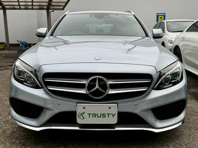 Ｃクラスステーションワゴン Ｃ２００　ステーションワゴン　スポーツ本革仕様　レーダーセーフティＰＫＧ　ＡＭＧ１８インチＡＷ　ＡＭＧフルエアロ　ＬＥＤヘッドライト　ブラックレザー　ＨＤＤナビ　フルセグＴＶ　ＢＴオーディオ　バックカメラ　パワーリアゲート（2枚目）