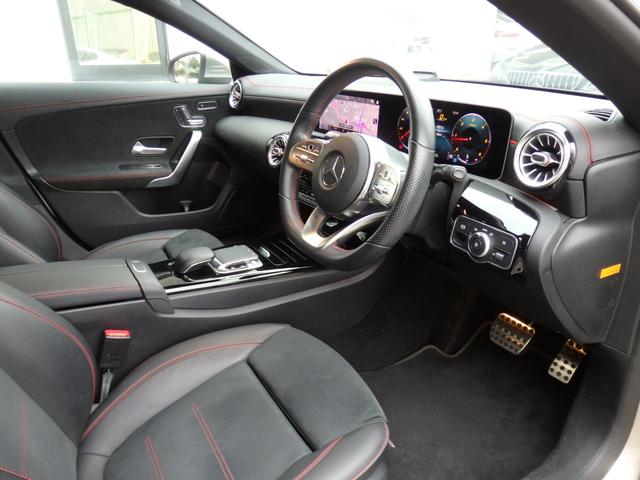 ＣＬＡクラス ＣＬＡ２００ｄ　ＡＭＧライン　レーダーセーフティＰＫＧ　ディーラー記録簿５枚　ＡＭＧ１８インチＡＷ　ＡＭＧフルエアロ　ハーフレザーシート　ＨＤＤナビ　フルセグＴＶ　Ｂカメラ　ＬＥＤヘッドライト　パドルシフト　マルチステア（18枚目）