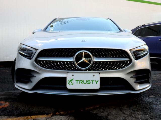 Ａクラス Ａ１８０　スタイル　ＡＭＧライン　１オーナー車　レーダーセーフティＰＫＧ　ナビＰＫＧ　ＡＭＧ１８インチＡＷ　ＡＭＧフルエアロ　ハーフレザーインテリア　ＨＤＤナビ　フルセグＴＶ　Ｂカメラ　ＬＥＤヘッドライト　パドルシフト（17枚目）