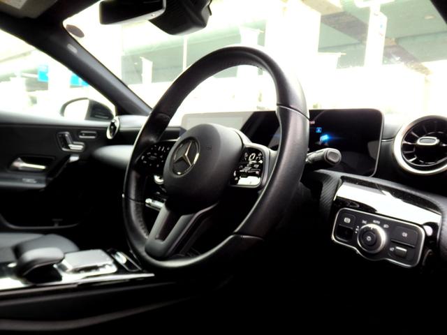 Ａクラスセダン Ａ１８０　スタイルセダン　純正１７インチＡＷ　ハーフレザーシート　ＨＤＤナビ　フルセグＴＶ　ＭＳＶ　Ｂカメラ　ＰＴＳ　ＥＴＣ　ＬＥＤヘッドライト　シートヒーター　メモリーパワーシート　レーダーセーフティＰＫＧ（18枚目）