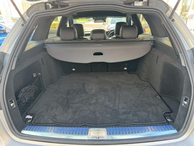 Cクラスステーションワゴン C200 ステーションワゴン スポーツ本革仕様 1オーナー車 AMG18AW AMGフルエアロ ブラックレザーインテリア HDDナビ フルセグTV Bカメラ LEDヘッドライト レーダーセーフティPKG パワーバックドア パドルシフト マルチステア(24枚目)