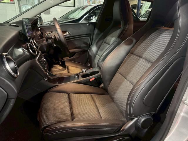 CLAクラス シューティングブレーク CLA180 シューティングブレーク 後期モデル 純正16インチAW ハーフレザーシート HDDナビ フルセグTV MSV Bカメラ PTS ETC LEDヘッドライト レーダーセーフティPKG パドルシフト マルチステア(19枚目)