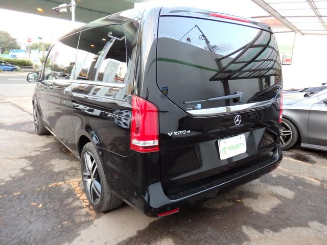 Ｖクラス 　純正１８ＡＷ　ブラックレザー　ＨＤＤナビ　フルセグＴＶ　１２．８インチフリップダウンモニター　ブルメスターサウンド　３６０°カメラ　ＥＴＣ　ＬＥＤヘッドライト　シートヒーター　メモリーパワーシート（18枚目）