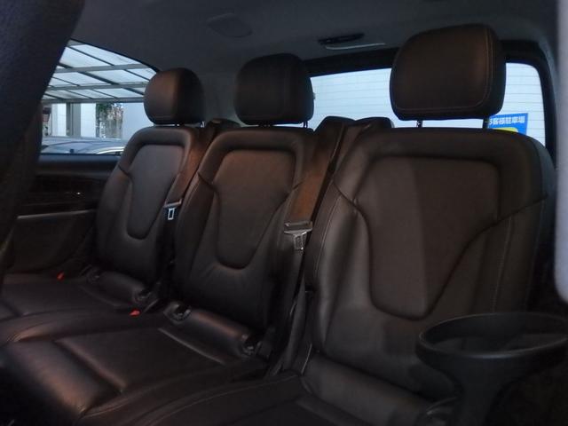 Ｖクラス 　純正１８ＡＷ　ブラックレザー　ＨＤＤナビ　フルセグＴＶ　１２．８インチフリップダウンモニター　ブルメスターサウンド　３６０°カメラ　ＥＴＣ　ＬＥＤヘッドライト　シートヒーター　メモリーパワーシート（29枚目）