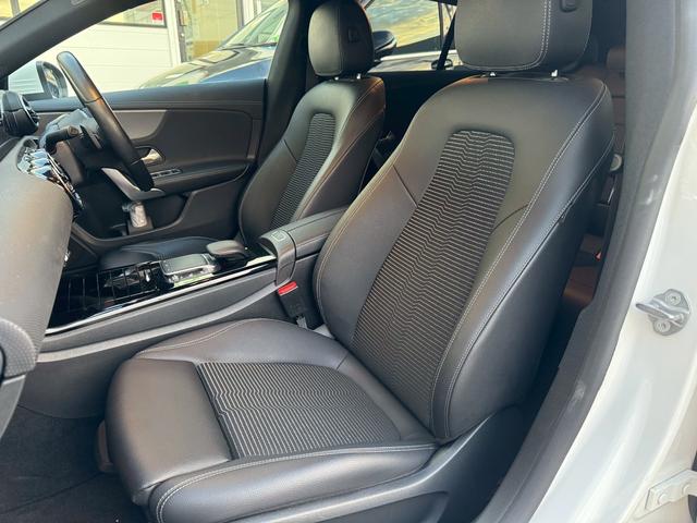 神奈川県横浜市にある高品質輸入車専門店！東名高速「横浜町田ＩＣ」から３分とアクセス良好！最寄り駅の送迎も行います！無料通話→００７８−６０４０−９９３３　お気軽にお電話ください。