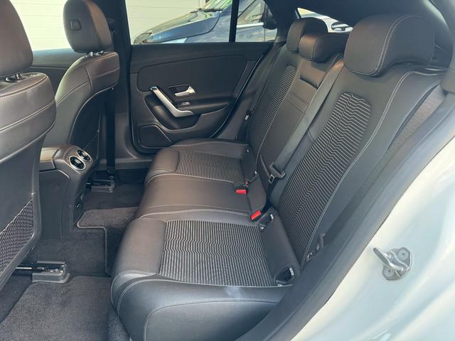 ＊自社認証工場完備（自動車分解整備業２−６０３０）＊ＤＡＳ診断機＊アナライザー診断機４機完備＊リフト４基完備＊＊全車実走行車＊全車修復歴無＊正規ディーラー車＊自社板金工場完備＊＊自社積載車完備＊