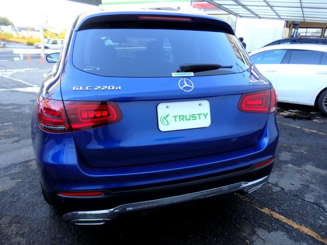 ＧＬＣ ＧＬＣ２２０ｄ　４マチック　後期モデル　純正１８インチＡＷ　ハーフレザーシート　ＨＤＤナビ　フルセグＴＶ　３６０°カメラ　ＰＴＳ　ＥＴＣ　ＬＥＤ　シートヒーター　メモリーパワーシート　レーダーセーフティＰＫＧ　パワーバックドア（23枚目）