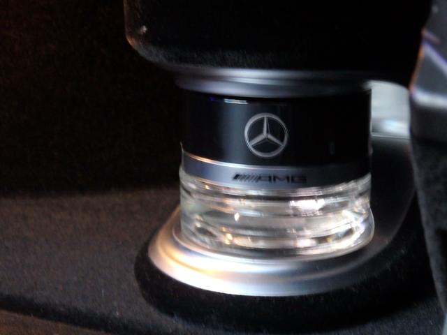 Eクラス E400 4マチック クーペ スポーツ エクスクルーシブPKG パノラミックガラスルーフ ブルメスター AMG19インチAWフルエアロ 赤×黒レザー ヘッドアップディスプレイ 360°カメラ レーダーセーフティPKG(65枚目)