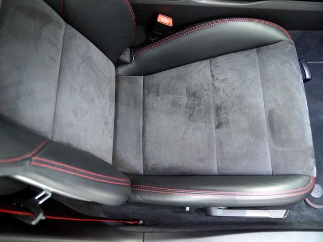 ケイマン ＧＴＳ　●スポーツクロノ●スポーツエグゾースト●電動可倒式ドアミラー●カーボンインテリアパッケージ●シートヒーター●２０ＡＷ●バックカメラ●デジタルインナーミラー●ドラレコ●レーダー●ＥＴＣ（23枚目）