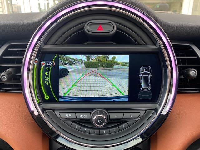 クーパーSD セブン 限定車・パノラマルーフ・純正ナビ・バックカメラ・LED・ETC・前後ドラレコ・シートヒーター(21枚目)