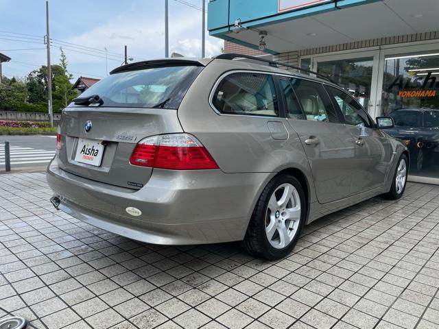 525iツーリングハイラインパッケージ 1オーナー・ベージュレザーシート・シートヒーター・iDriveナビ・HID・ETC・17AW(8枚目)