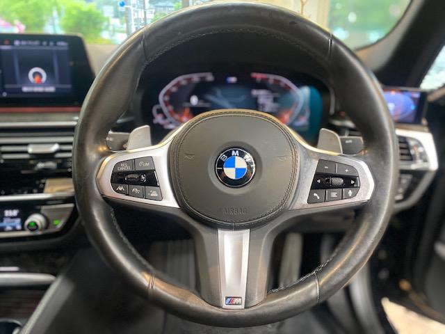 ５４０ｉ　ｘＤｒｉｖｅ　Ｍスポーツ　５４０ｉ　ｘＤｒｉｖｅ　Ｍスポーツ（５名）１オーナー・サンルーフ・ブラックレザー・前後シートヒーター・ハーマンカードン・３６０度カメラ・ヘッドアップディスプレイ・１９インチＡＷ・前後ドラレコ・ＬＥＤ(18枚目)