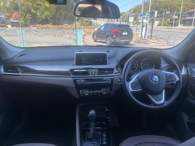 Ｘ１ ｘＤｒｉｖｅ　１８ｄ　ｘライン　１オーナー・モカレザー・メモリー機能付きパワーシート・シートヒーター・ナビ・バックカメラ・ＬＥＤ・ＥＴＣ・サンルーフ・１８ＡＷ・Ｐバックドア（11枚目）