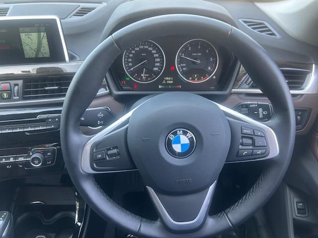 Ｘ１ ｘＤｒｉｖｅ　１８ｄ　ｘライン　１オーナー・モカレザー・メモリー機能付きパワーシート・シートヒーター・ナビ・バックカメラ・ＬＥＤ・ＥＴＣ・サンルーフ・１８ＡＷ・Ｐバックドア（12枚目）