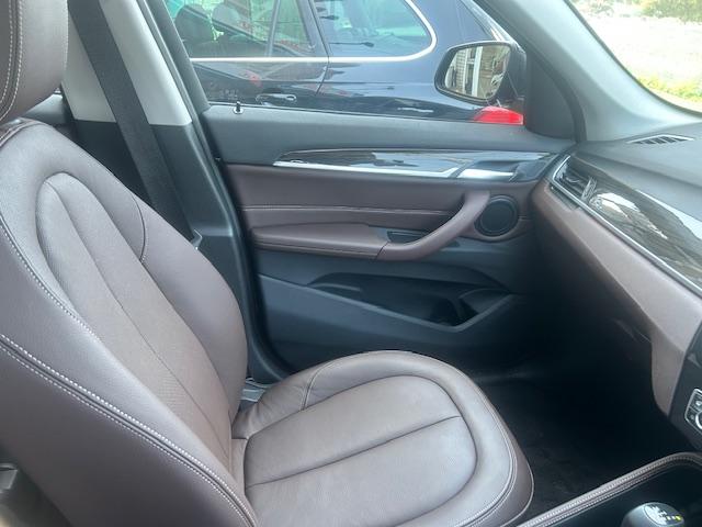 Ｘ１ ｘＤｒｉｖｅ　１８ｄ　ｘライン　１オーナー・モカレザー・メモリー機能付きパワーシート・シートヒーター・ナビ・バックカメラ・ＬＥＤ・ＥＴＣ・サンルーフ・１８ＡＷ・Ｐバックドア（23枚目）