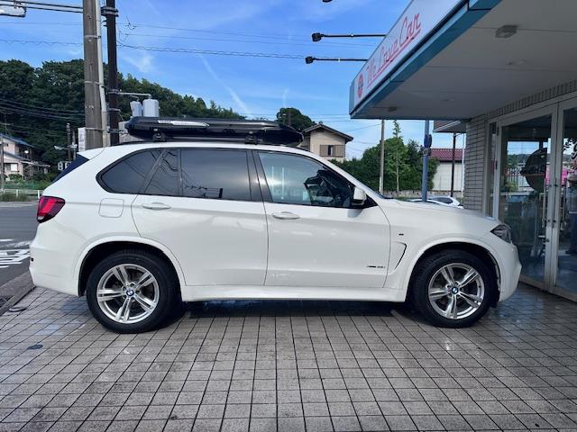 Ｘ５ ｘＤｒｉｖｅ　３５ｉ　Ｍスポーツ　１オーナー・ブラックレザーシート・メモリー機能付きパワーシート・シートヒーター・ナビ・ＴＶ・バックカメラ・前後ドラレコ・ＥＴＣ・１９ＡＷ・パワーバックドア（9枚目）