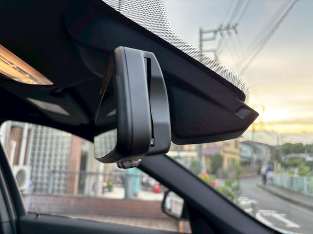 Ｘ１ ｘＤｒｉｖｅ１８ｄＭスポーツＥＤジョイ＋ハイラインＰ　１オーナー・ブラックレザー・メモリー機能付きパワーシート・シートヒーター・ナビ・バックカメラ・前後ドラレコ・ＡＣＣ・ＬＥＤヘッドライト・ＥＴＣ・パワーバックドア・１８ＡＷ（14枚目）
