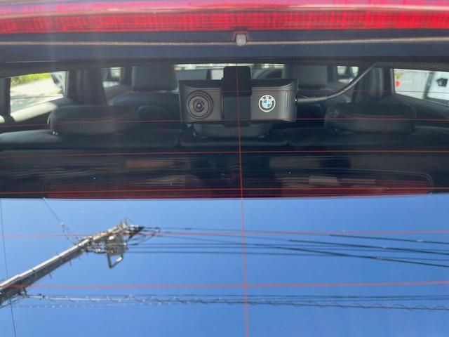Ｘ２ ｘＤｒｉｖｅ１８ｄＭスポーツＸＥＤジョイ＋ハイライＰ　ブラックレザー・メモリー機能付きパワーシート・シートヒーター・ナビ・ヘッドアップディスプレイ・アクティブクルーズコントロール・ＬＥＤヘッドライト・ＥＴＣ・１９ＡＷ・前後ドラレコ（26枚目）