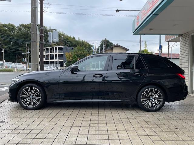 3シリーズ 320d xDriveツーリング Mスポーツ 純正ナビ・360度カメラ・LEDヘッドライト・ハーフレザーシート・メモリー機能付きパワーシート・シートヒーター・ETC・18AW・パワーバックドア(8枚目)