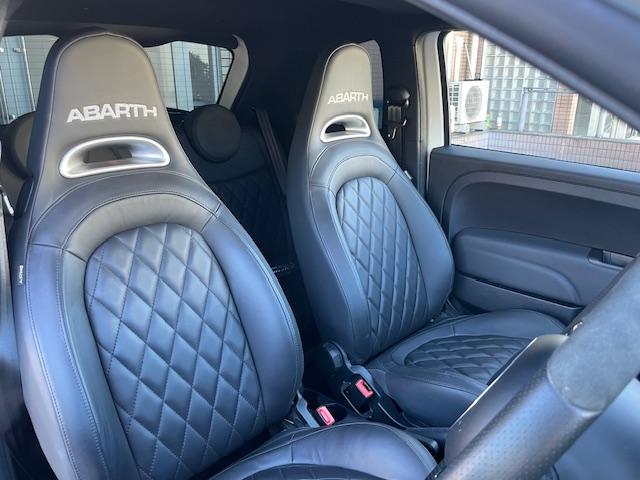 アバルト695 ツーリズモ Beats(10枚目)