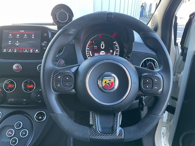 アバルト695 ツーリズモ Beats(13枚目)