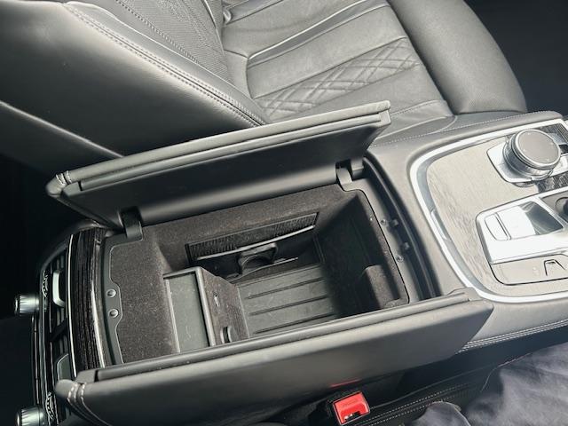 ７シリーズ ７４０ｉ　Ｍスポーツ　ＳＲ・黒革・シートヒーター・シートクーラー・３６０度カメラ・ハーマンカードンスピーカー・ヘッドアップディスプレイ・パワートランク・Ｆドライブレコーダー・ＥＴＣ・２０ＡＷ（34枚目）