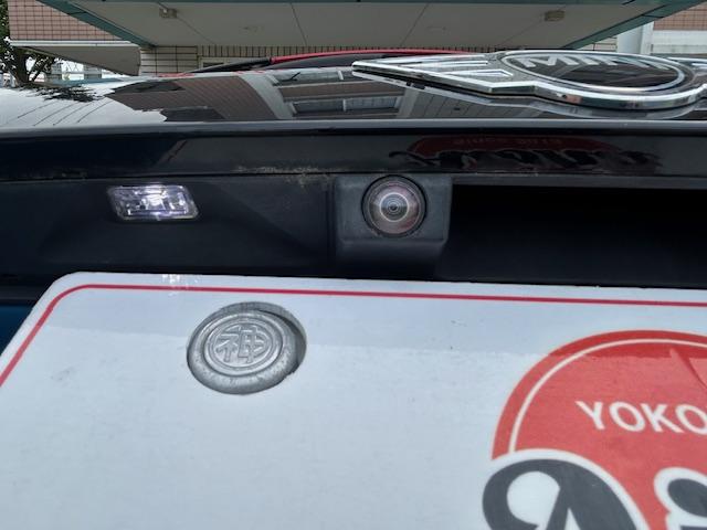 バックカメラがここについてます。