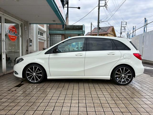 Bクラス B180 スポーツ ナイトパッケージ 100thアニバーサリーED・ブラックレザー・パワーシート・シートヒーター・純正ナビ・TV・バックカメラ・ETC・ナイトパッケージ・レーダーセーフティーパッケージ(5枚目)