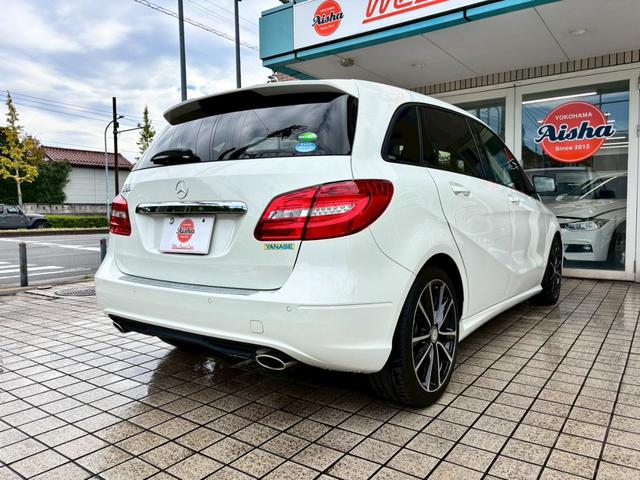 Bクラス B180 スポーツ ナイトパッケージ 100thアニバーサリーED・ブラックレザー・パワーシート・シートヒーター・純正ナビ・TV・バックカメラ・ETC・ナイトパッケージ・レーダーセーフティーパッケージ(8枚目)