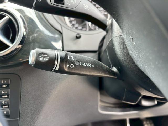 Bクラス B180 スポーツ ナイトパッケージ 100thアニバーサリーED・ブラックレザー・パワーシート・シートヒーター・純正ナビ・TV・バックカメラ・ETC・ナイトパッケージ・レーダーセーフティーパッケージ(23枚目)