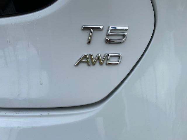 Ｖ４０ クロスカントリー　Ｔ５　ＡＷＤ　クロスカントリー　Ｔ５　ＡＷＤ（５名）ナビ・ＴＶ・バックカメラ　ＥＴＣ　白黒コンビ革シート　パワーシート　シートヒーター　ＨＩＤ　　クリアランスソナー　アダプティブクルーズコントロール　１７アルミ（46枚目）