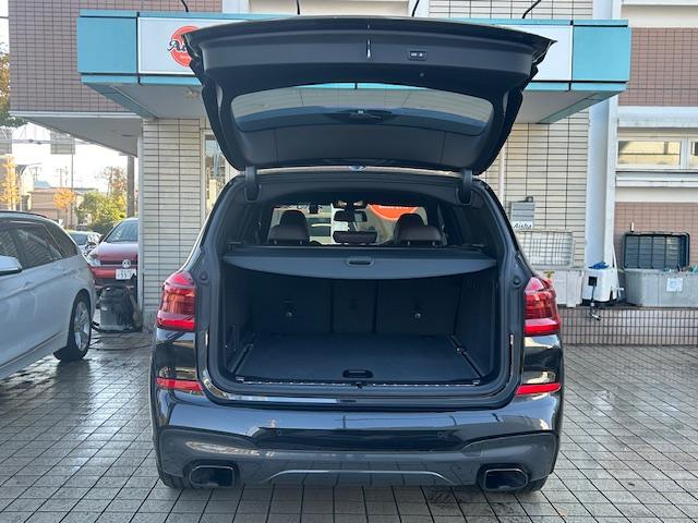 Ｘ３ Ｍ４０ｄ　Ｍ４０ｄ（５名）１オーナー・モカレザー・メモリー機能付きパワーシート・シートヒーター・パノラマガラスサンルーフ・ハーマンカードン・ヘッドアップディスプレイ・３６０カメラ・ＴＶ・ＥＴＣ・２１ＡＷ・（26枚目）